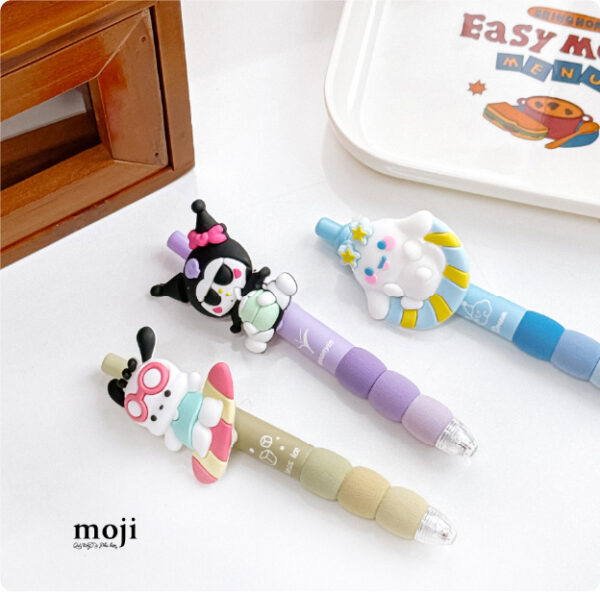 Bút viết mực đen Sanrio family summer time